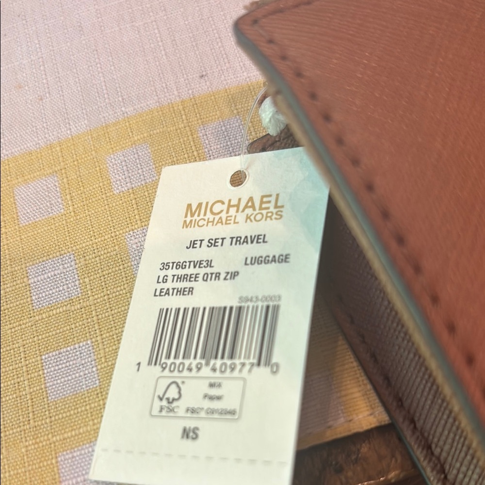 Michael Kors Brown Wallet nwt - Picture 2 of 5